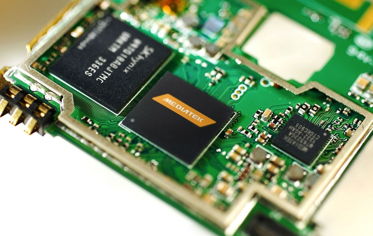 手机芯片图 67A8BD06C6B665B947DFB6D957349CF5E528A345_size582_w767_h485.png