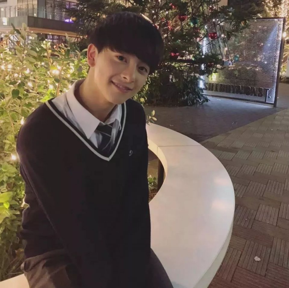 日本18岁最帅男高中生火遍网络这次真的可以