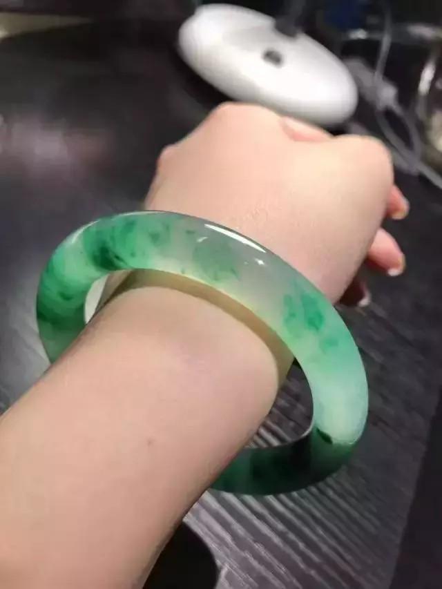 揭秘翡翠贵的真正原因！