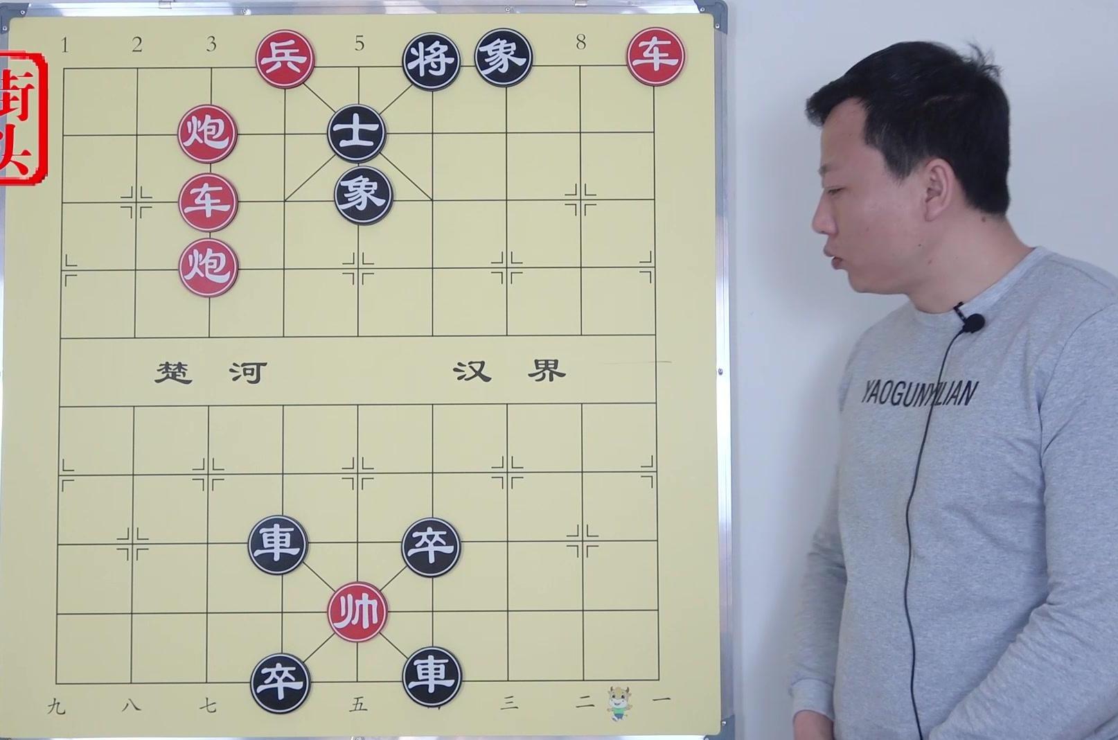 象棋:凭着高超的棋艺,以弱博强,招法紧凑,不愧是高手