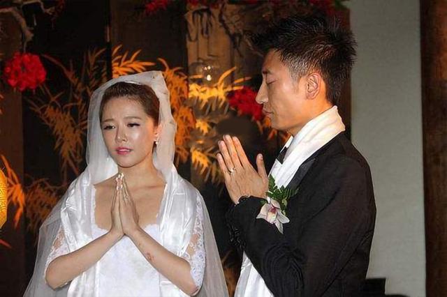 有哪些“超女”已经结婚了?哪一个嫁的又比较幸福呢?