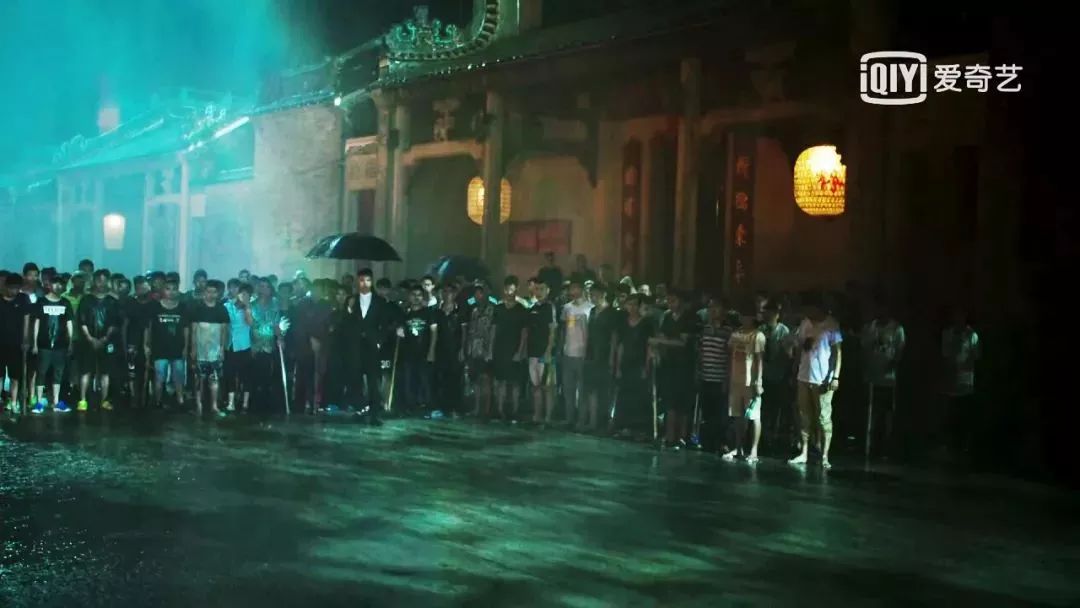 这部剧，怎么个个看着都像坏人