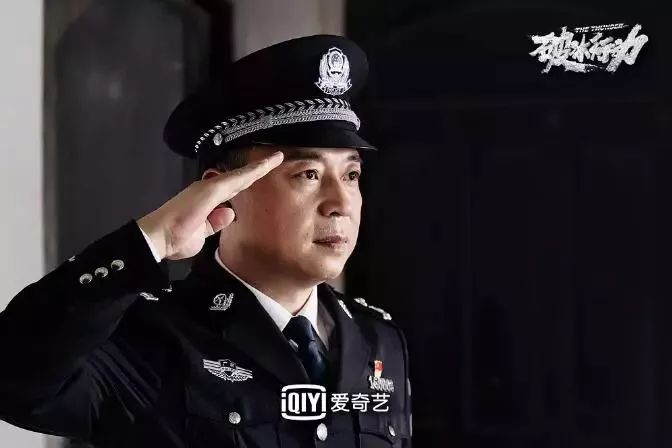 这部剧，怎么个个看着都像坏人