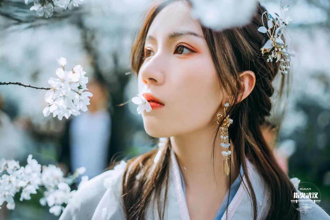 硬核汉服拍照指南,告别僵硬摆拍全靠这一篇了!