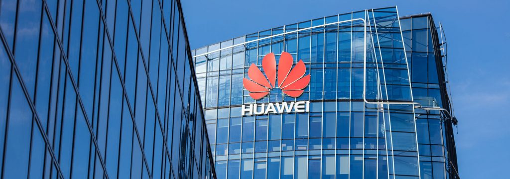 据央视新闻报道,近日,华为公司创始人任正非在深圳华为总部接受了