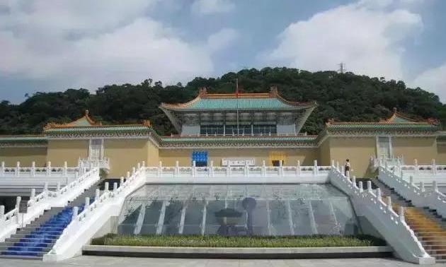 书画珍品大对决:北京故宫VS台北故宫