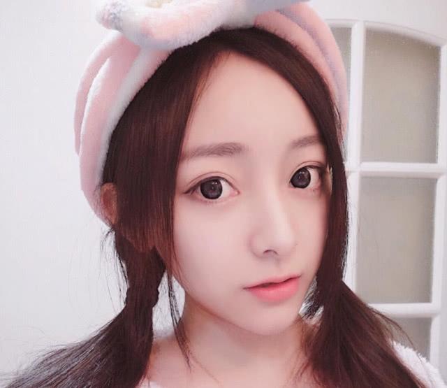 只用清水洗脸，不用洗脸奶，皮肤会变好还是变差？听听专家怎么说