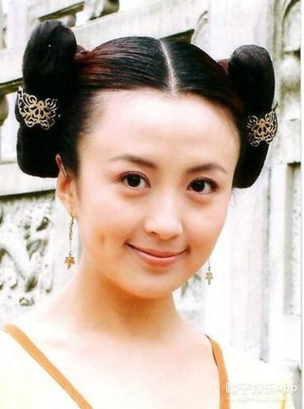还记得《十八岁的天空》里美术老师魏琳吗？她现在好年轻啊