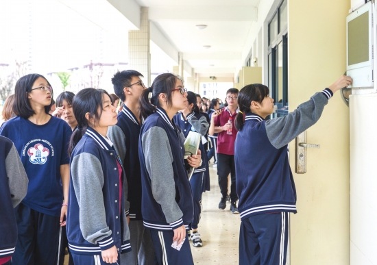 长沙周南梅溪湖中学推行走班制教学 课表进入定制时代