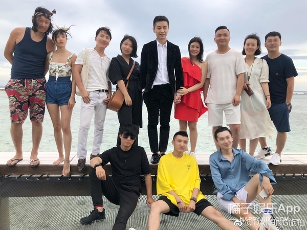 没离，都散了吧...