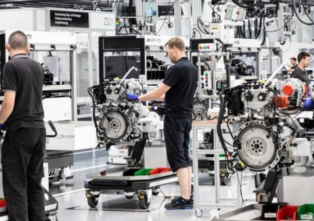 「e汽车」新车7月首发 新AMG A 45发动机参数公布