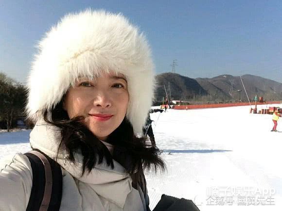 还记得演遍四大名著的古装女神吗？她长得真的好绝啊！