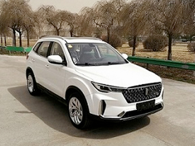 一汽轿车新suv 造型硬朗,8-10万你选奇瑞,吉利还是奔腾?