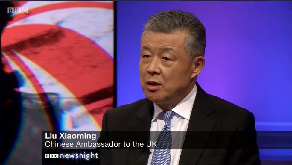 中国驻英国大使刘晓明接受英国广播公司（BBC）《新闻之夜》栏目主持人马克·厄本直播专访
