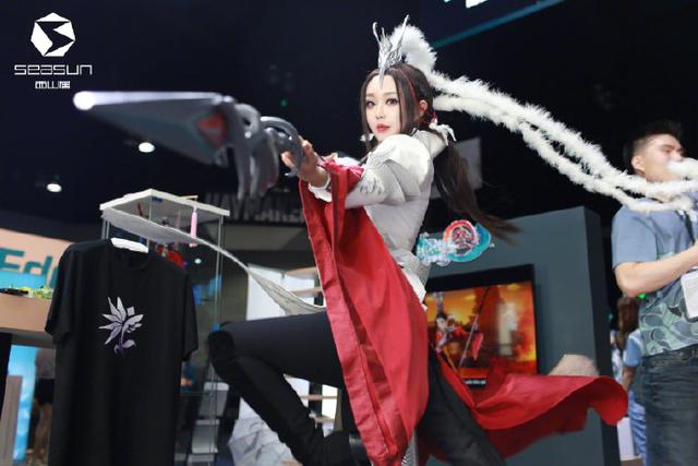 E3世界游戏展,外国和尚夺眼球