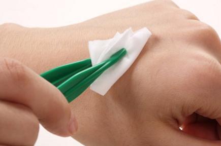 酒精、碘伏、红药水……正确消毒应该用哪个?