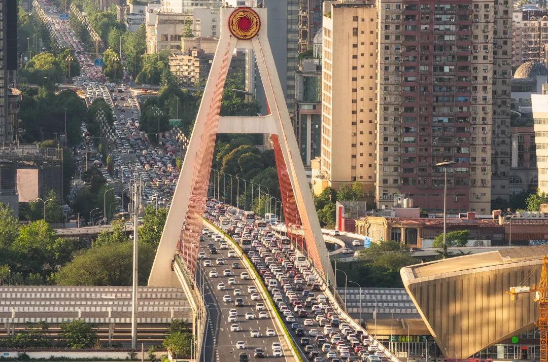 成都南门高精尖 你实现了什么自由？