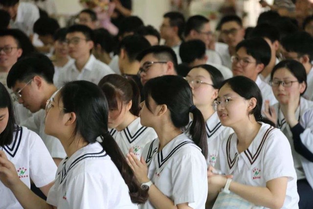 北京高考700分以上绝大部分来自海淀区 