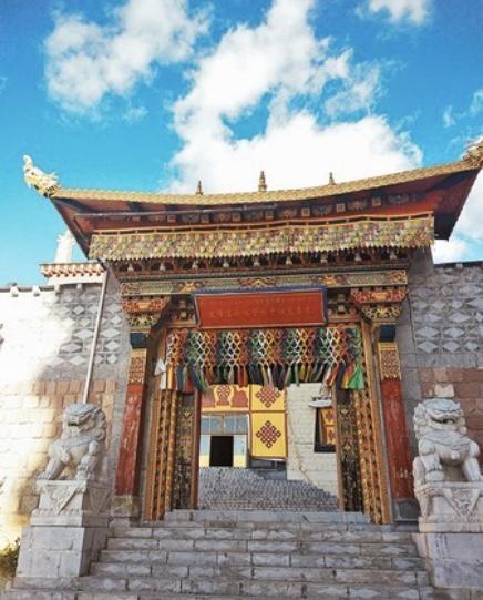 香格里拉的佛教圣地小布达拉宫——噶丹&middot;松赞林寺