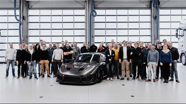 性能比肩“老大哥”918!保时捷全新935发布