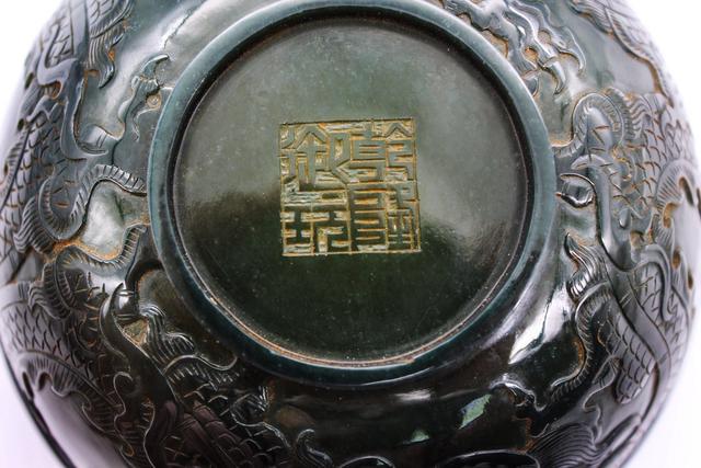 稀世之宝清代和田玉碗