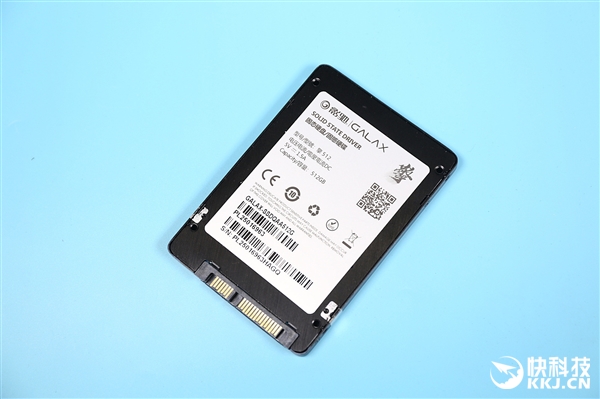 1GB只要8毛钱！影驰擎 512GB SSD图赏