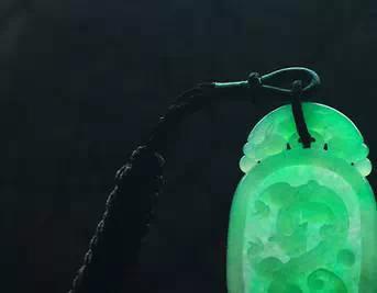 3种翡翠穿绳打结方法,1分钟就学会!