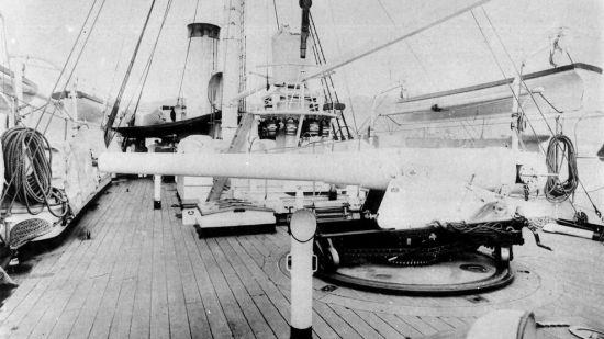 管退炮,用了100多年堪称完美,一出世就淘汰了架退式火炮