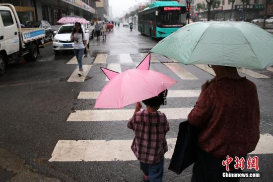 中东部持续高烧不退 四川盆地和北方有较强降雨过程 澳门皇冠开户网
