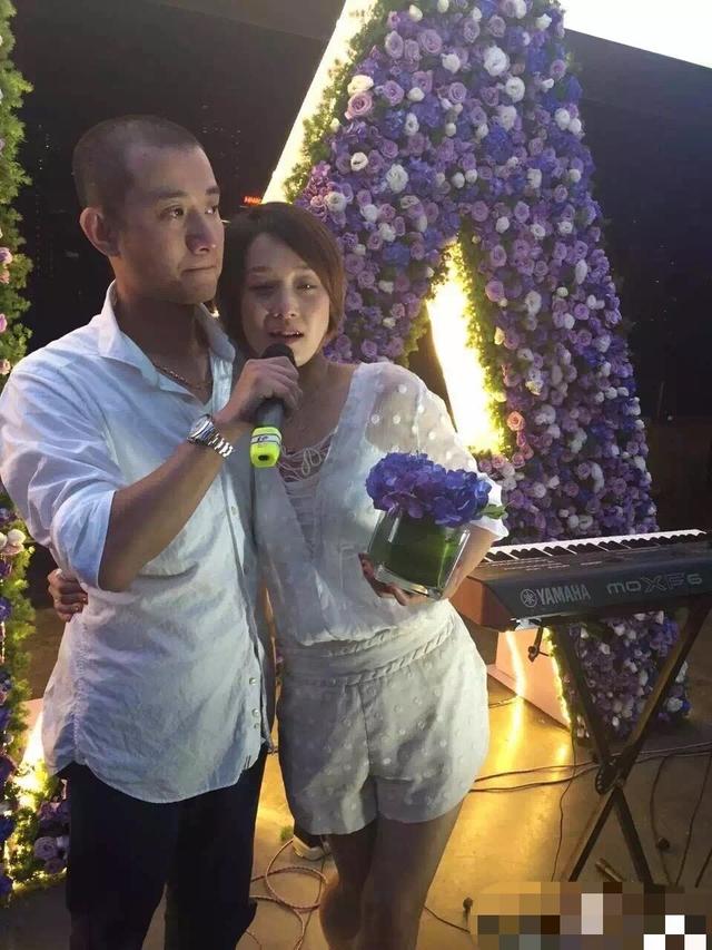 马伊琍文章宣布离婚！11年婚姻终究一别两宽，各生欢喜