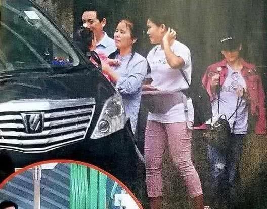 传婆媳不和？郭富城太太方媛特意发图，称带女儿去奶奶家玩