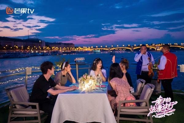 《妻子的浪漫旅行》第一季收官，芒果TV如何开启情感真人秀新纪元