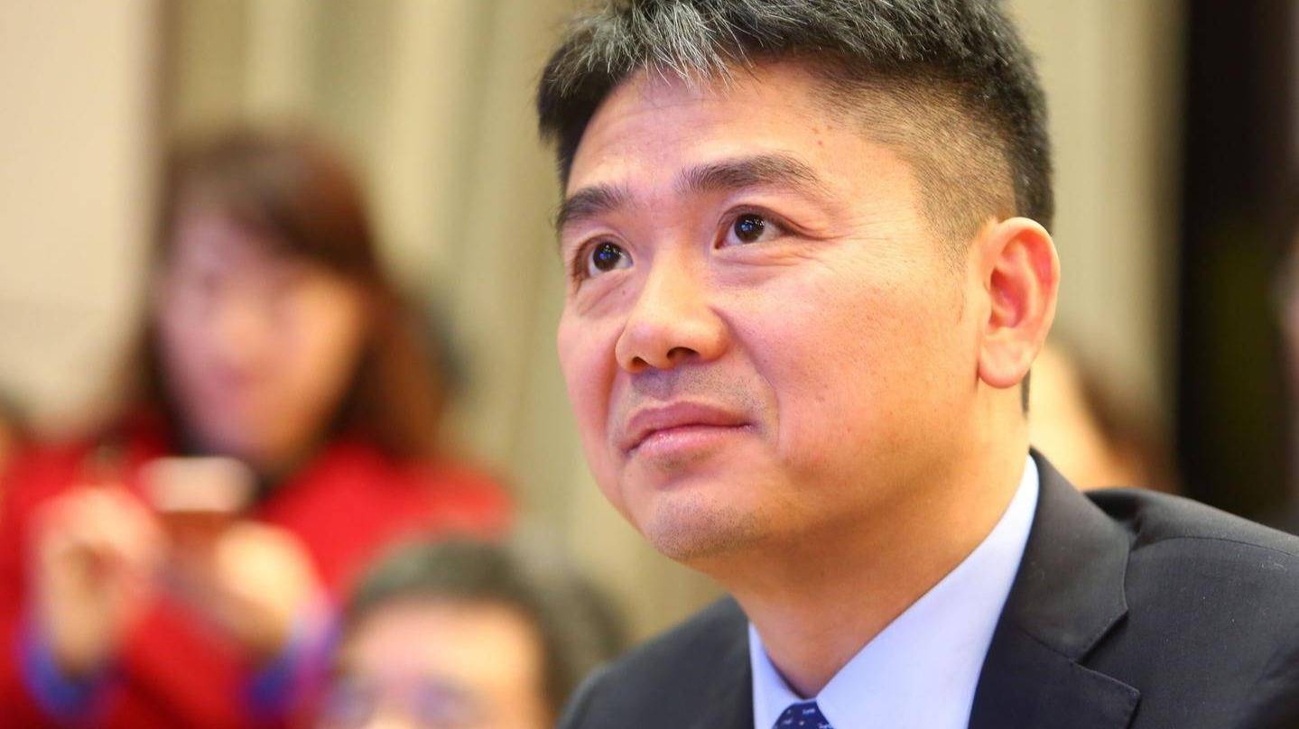  【虎嗅早报】刘强东风波后首发声：管理团队稳定成型；京东股价跌逾8%