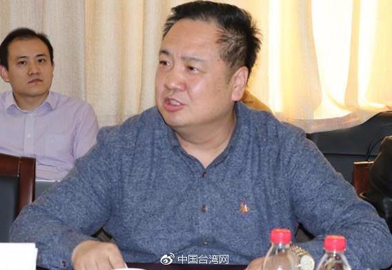 民主的困境：台湾民粹主义与第三势力的兴起