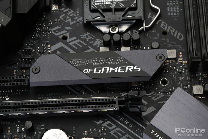 华硕ROG STRIX Z390-E GAMING主板评测：极致电竞 炫光图腾