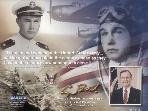 老布什的二战英雄传奇：他被日本炮弹打进了海里却没死！