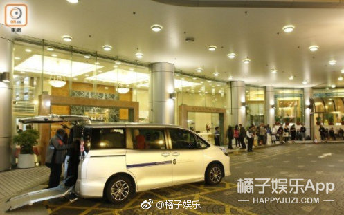 晚报|王源参加伯克利面试 网曝《还珠》小鸽子出家