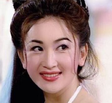 她长了一张“红颜祸水脸”，却让人只爱不恨！