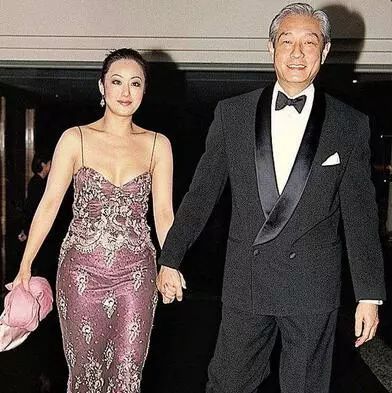 认识一下“香港第一妖女”