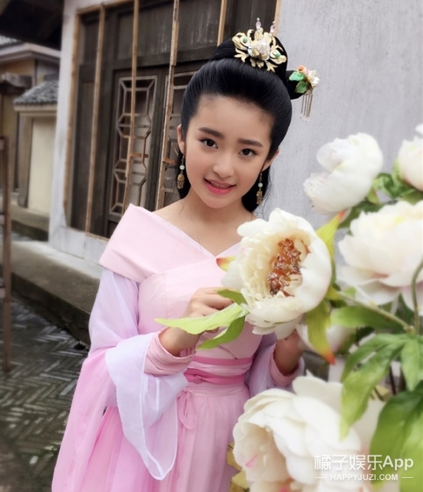 还记得《步步惊心》里的承欢格格吗？她现在长这样啦！