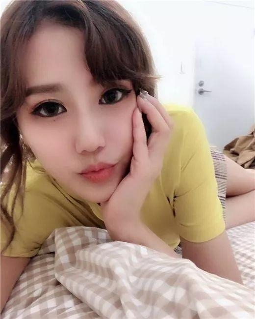 新走红组合成员丑闻不断 让女友自费流产还劈腿女记者