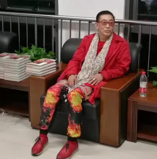 六小龄童圈钱证据被扒：6年用同一张图，希望他停止消费西游记