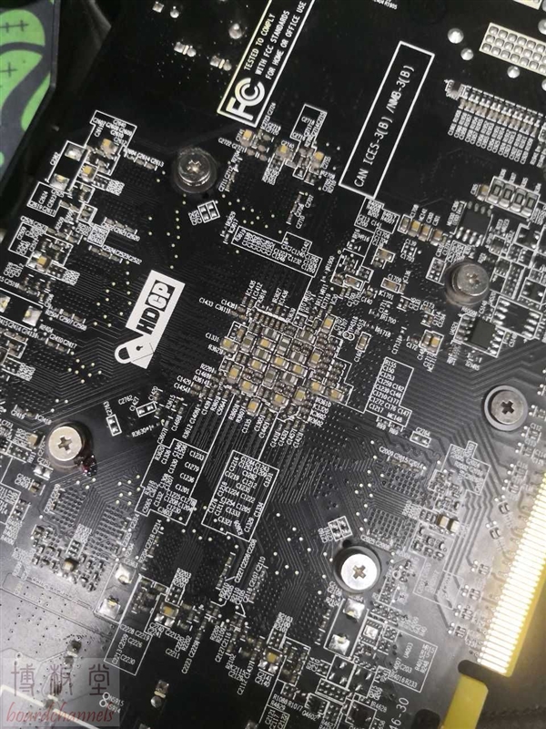 AMD RX470无接口矿卡成功点亮：刷BIOS吃鸡无压力