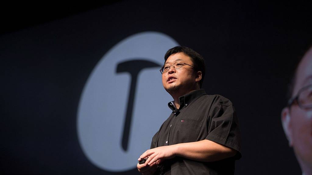 【虎嗅晚报】锤子科技法定代表人变更；携程否认日本订单造假