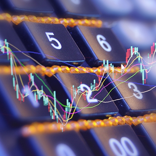 2019年上海经济增速_...F再次下调全球经济展望 2019年增速预期为3.5(2)