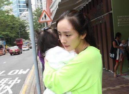 杨幂刘恺威离婚将共同抚养女儿，但小糯米极可能继续跟着爸爸生活