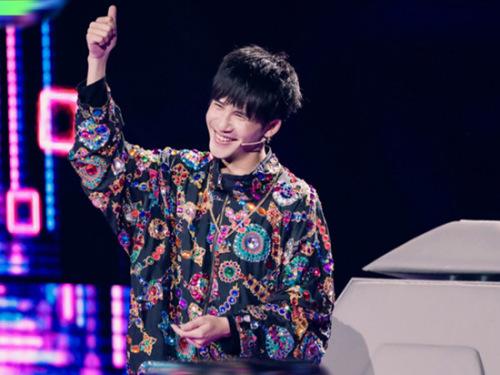 大张伟哭了:有太多人仗着喜欢音乐欺负我