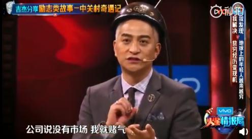 快男吉杰街头免费送专辑,路人动作惊呆全场