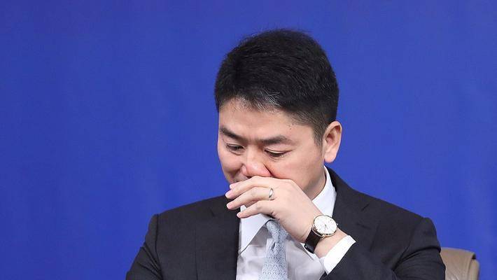 京东离破发仅差一个交易日?