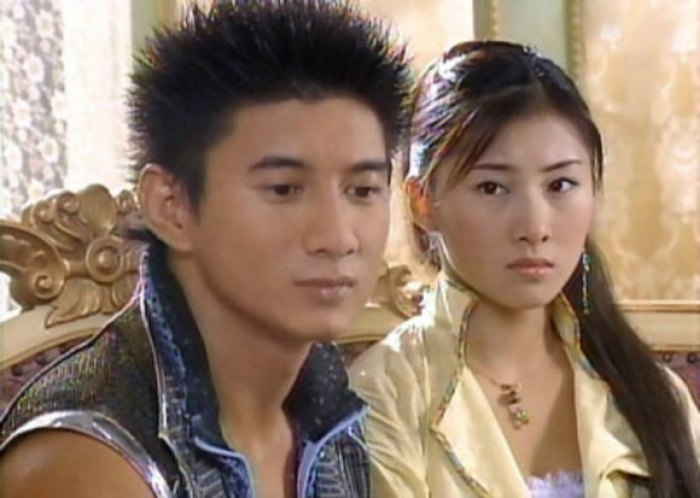 《少年王》15年:他娇妻怀孕,她离婚消失,他退圈,他片场去世